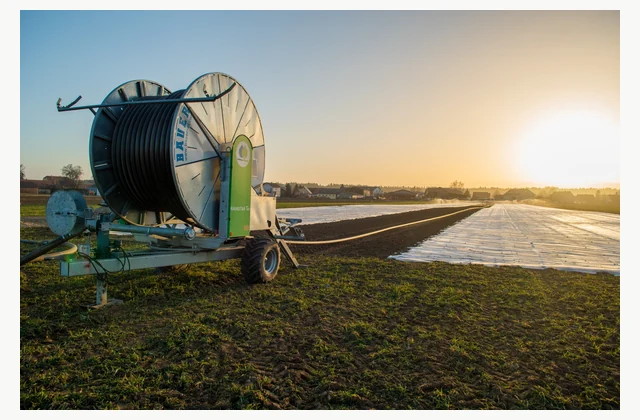 BAUER RAINSTAR T — official hose reel irrigation traveler reference