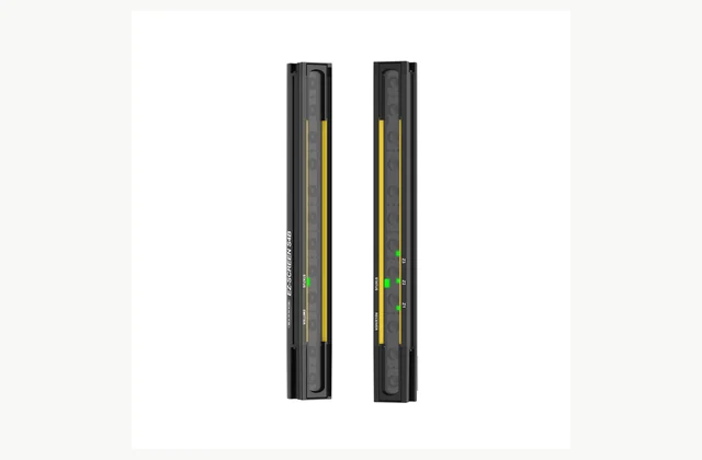 Banner Engineering S4B — official safety light curtain reference