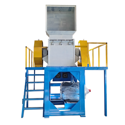 New Waste Plastic Crusher Machine Industry Strong Plastic Grinder Machine for Recycling High Capacity & Fast Speed